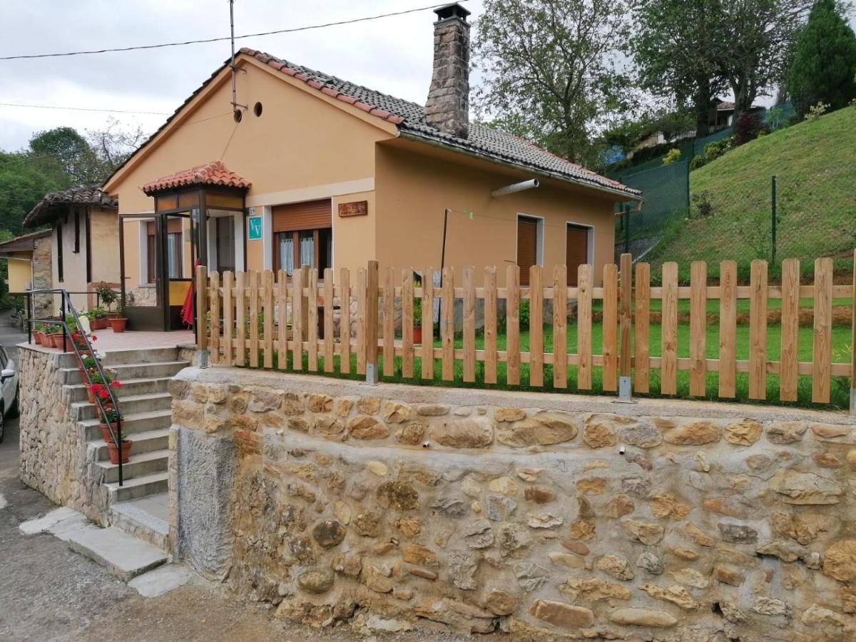 La Casina De La Bisa Villa Soto de las Duenas Esterno foto